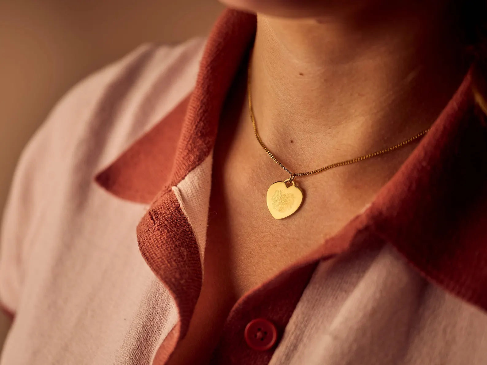 Fingerprint Name Necklace – A Custom Engraved Keepsake of Love - Heart Shape Pendant